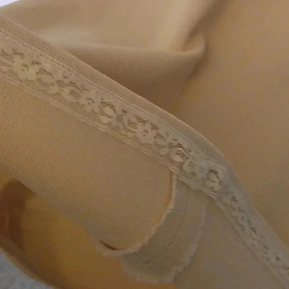 Gorgeous  beige vintage dress - Picture 6 of 8